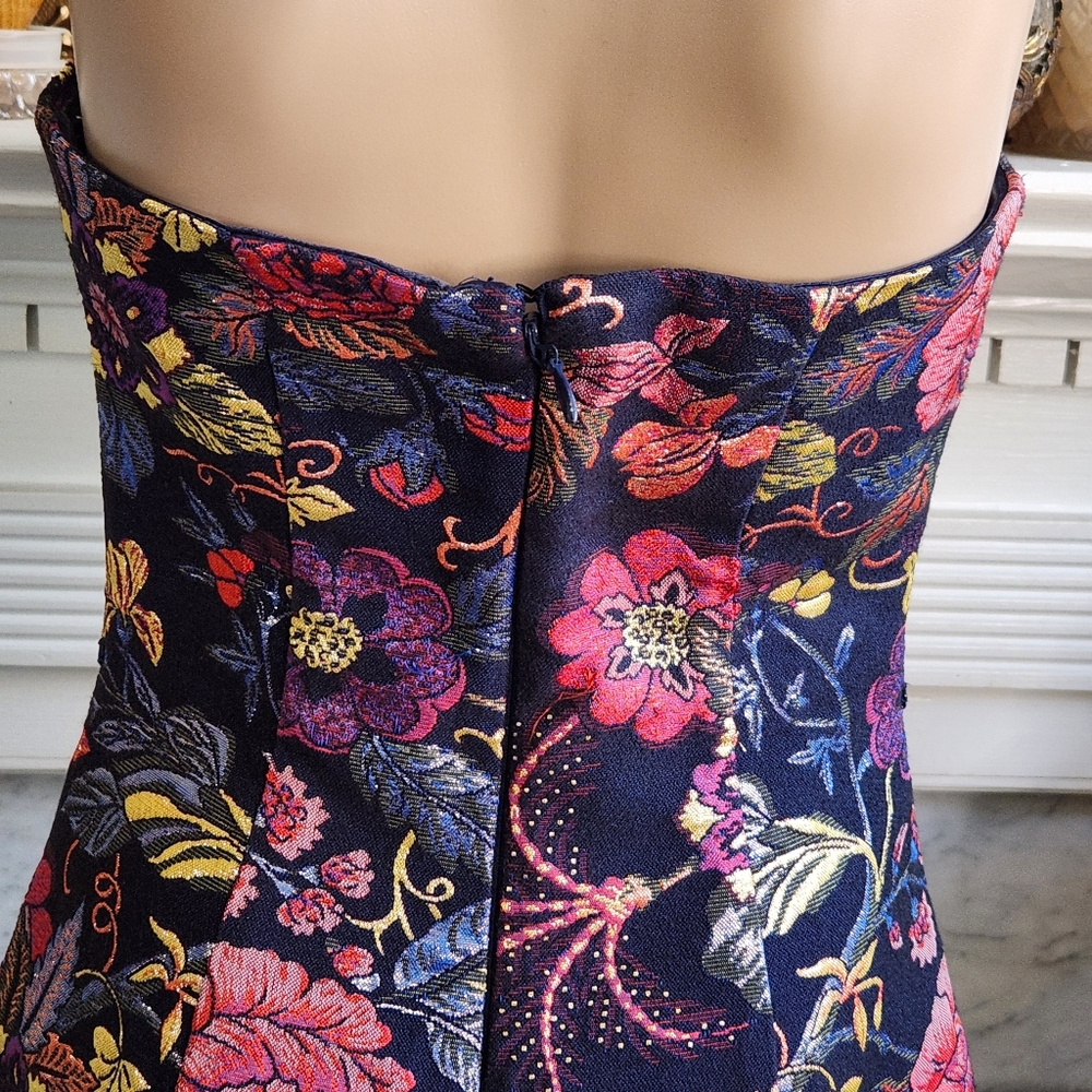 Bebe Black Mini Brocade Dress Sz 4 Floral Strapless Party Metallic Dark Romantic - Picture 9 of 11